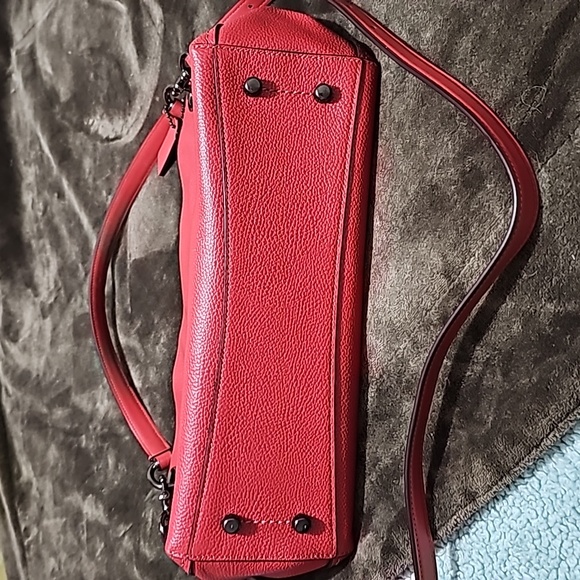 Authentic coach handbag - Picture 3 of 6